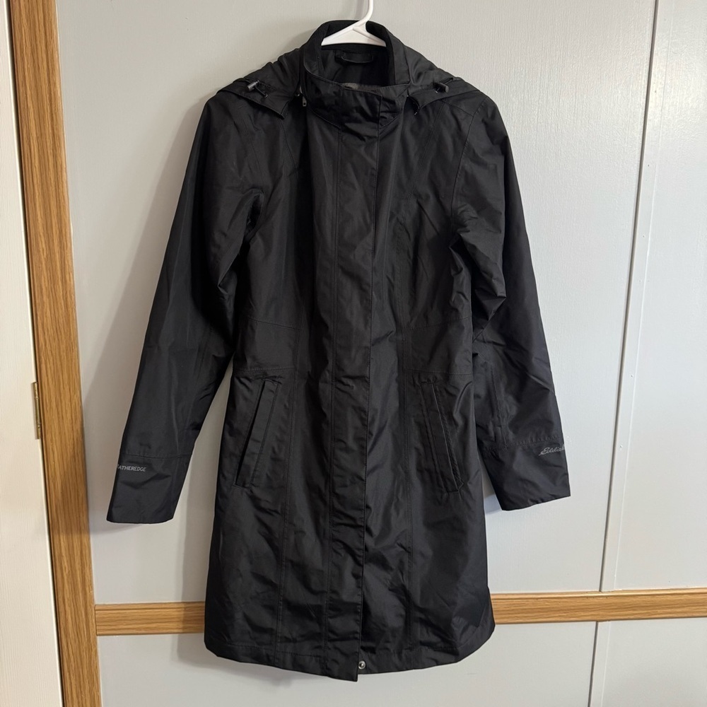 Eddie Bauer Size XS Rain Coat in Black